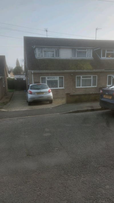 Single  in well equipped Chalet Bungalow Main Photo