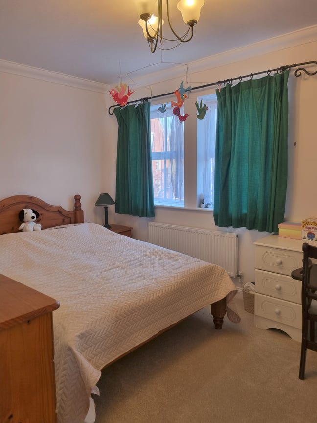 Ensuite double room in Canalside townhouse (OX1)  Main Photo