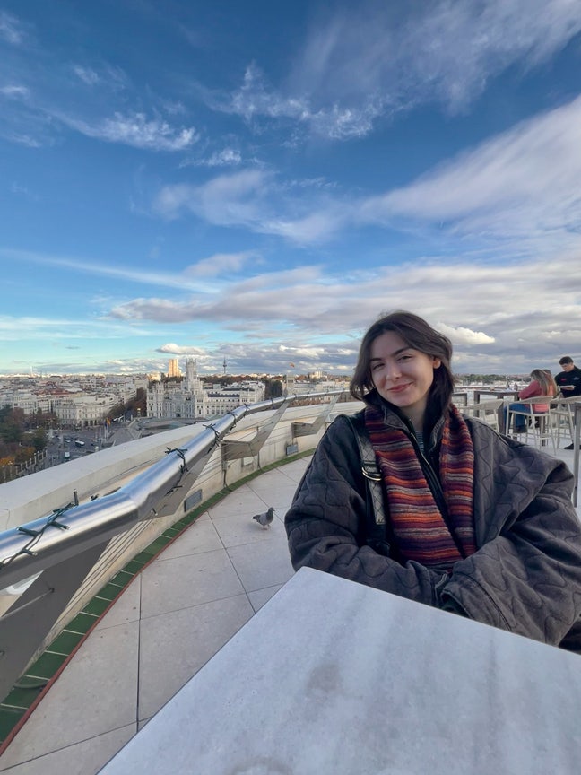 Looking for a house/flat share  Main Photo