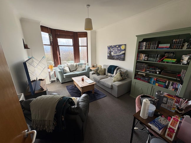 Female Flatmate Wanted West End/Firhill End of May Main Photo