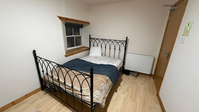 1 Spacious Double Room to Let in City Centre. Main Photo