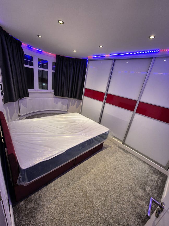 House share in Rayners Lane Harrow Main Photo