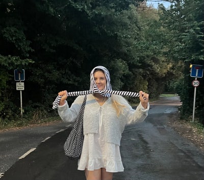 Looking for a room in a flat share!  Main Photo