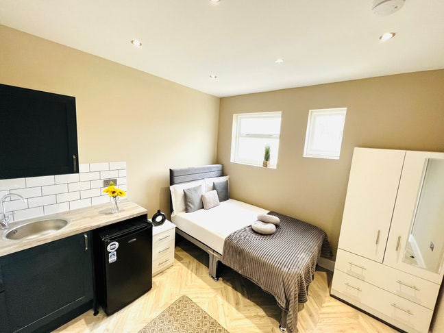 💫 🏡 Self- Contained Studio to Let in Streatham  Main Photo