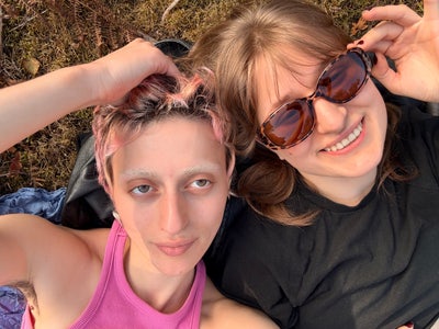 Couple looking for double room Main Photo