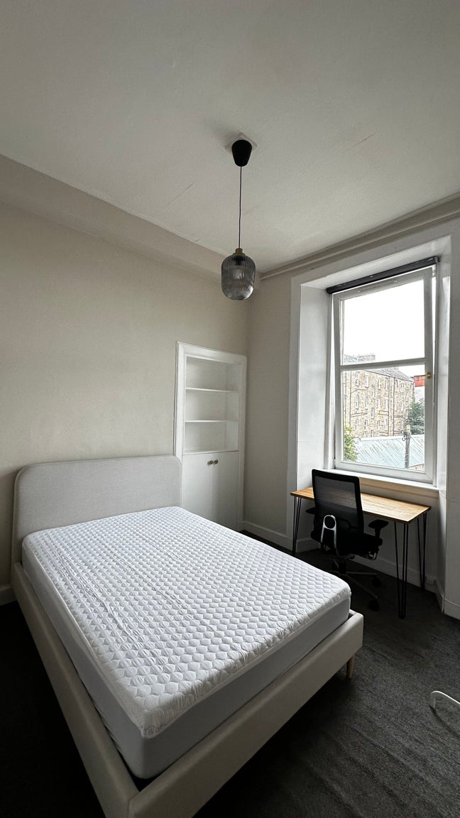 Double room in Leith - Female Flatmate Preferred Main Photo