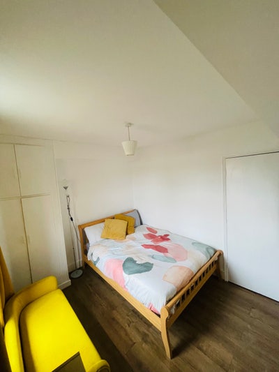 Cosy room in Camberwell  Main Photo