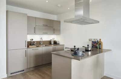 [1-Bed Apartment Near Canary Wharf – Sublet Main Photo