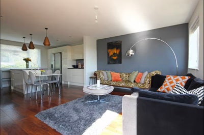 Smart single/double room with parking Main Photo