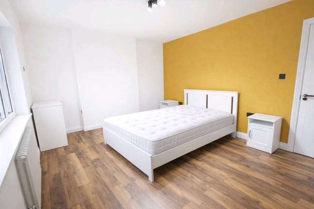 Beautiful 4 Room Flat (The Mustard) Main Photo