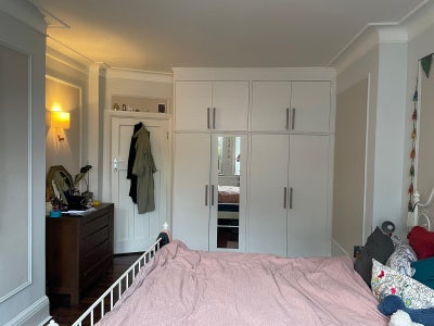 Big double room in Musician Flat  Main Photo