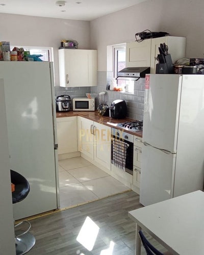 ✨ 🛏️ Double Room to Let in Chiswick  Main Photo