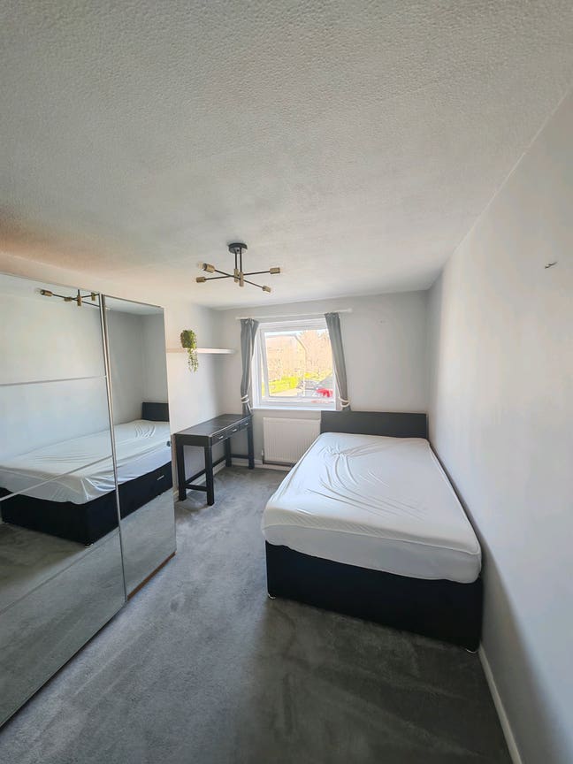 Modern Double Room For Rent In Palmers Green Main Photo