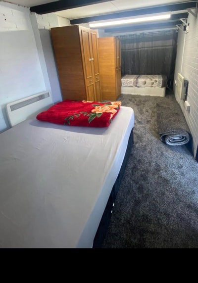 Share double bedroom  Main Photo