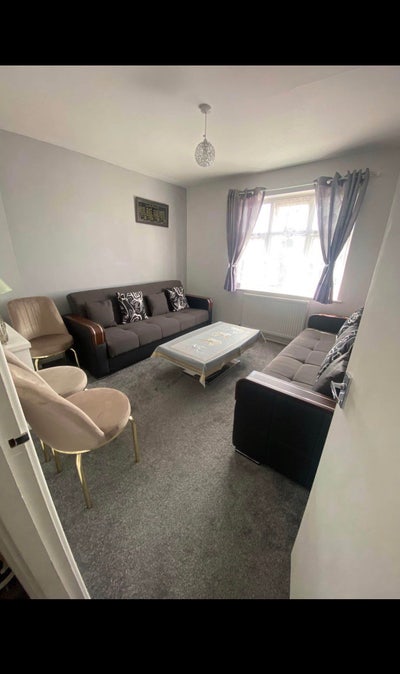 Share double bedroom  Main Photo