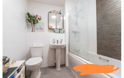 Room in the heart of the city  Main Photo