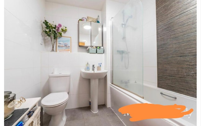 Room in the heart of the city  Main Photo