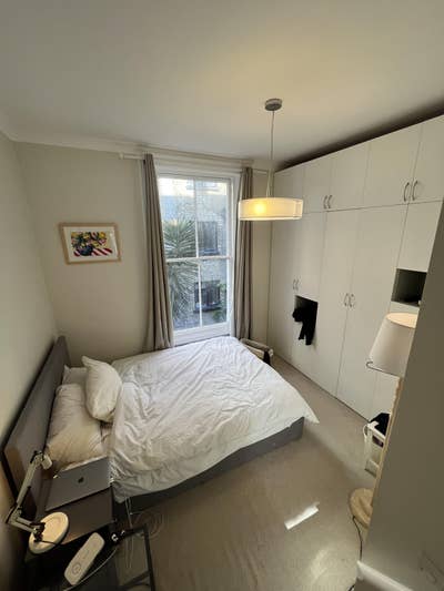 Apartment in Kensington Main Photo