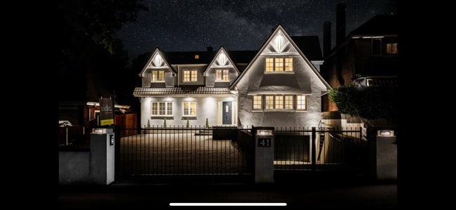 Luxury house - en suite - no deposit  Main Photo