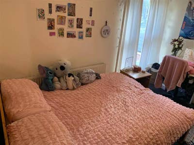 1 Ensuite Bedroom Available Harrow Road Main Photo