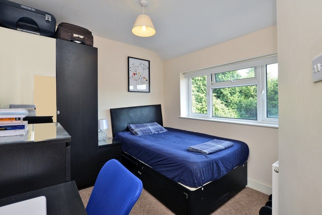 Beautiful Double Ensuite, Central Guildford Main Photo