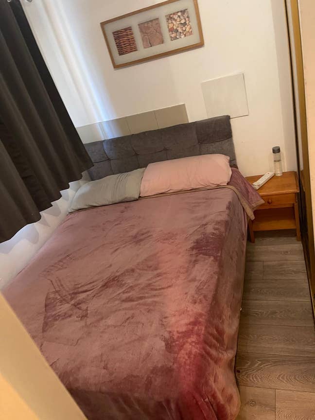 Very small double room - Canada Water  Main Photo