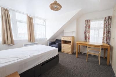 Beautiful Flat available in Turnpike Lane Main Photo