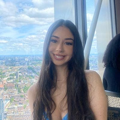 seeking a pet-friendly room Main Photo