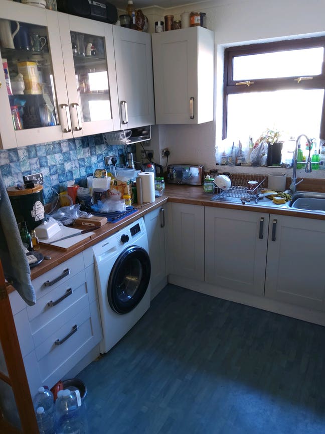 Cosy double rm in shared house close to amenities  Main Photo