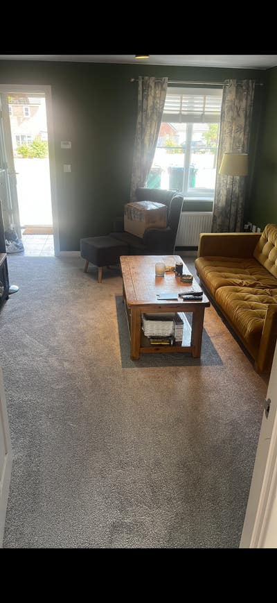 Room to rent Main Photo