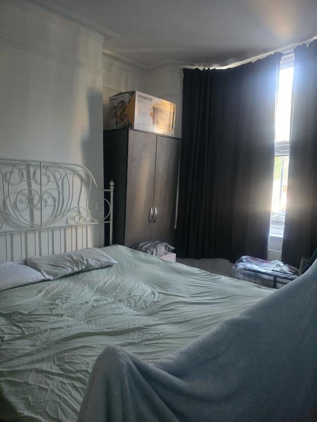 Rooms to rent in Wembley centrally  Main Photo