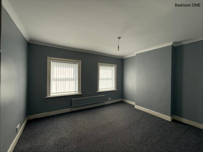 Spacious Shared Property - Good Location Main Photo