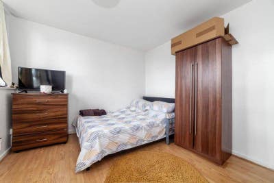 Two double rooms in Roehampton zone 2 (95) Main Photo