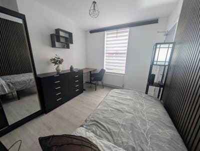 HIGH-SPEC Tech Room Private Cinema  Electric desk Main Photo