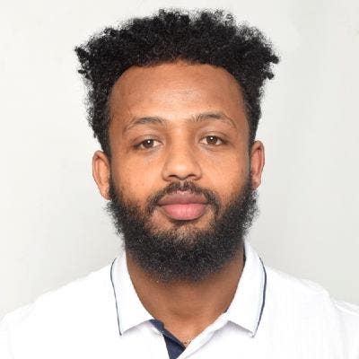 29 year old Male seeks a single or double room Main Photo