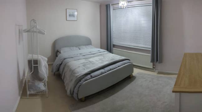 Keyworth - Dble, Modern, Newly Furn Room Main Photo