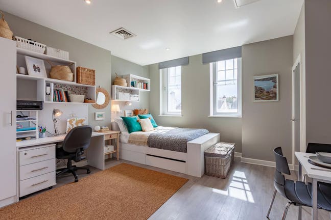 Stunning Large Exeter Student Studio - (3 Months) Main Photo