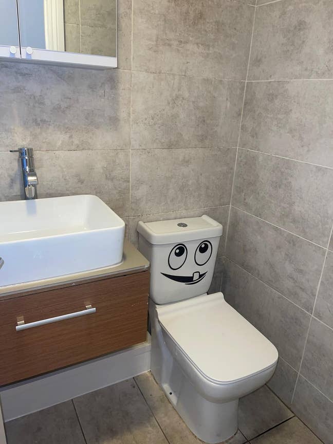 All Bills inc -Double Rooms in  5-Bed House Hayes  Main Photo