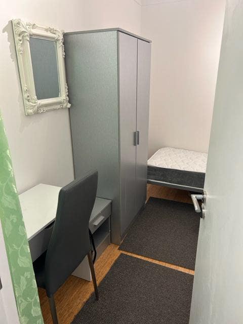 Single available in SE17 and 1 double room Main Photo