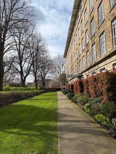 2 double bedroom in East Acton  Main Photo