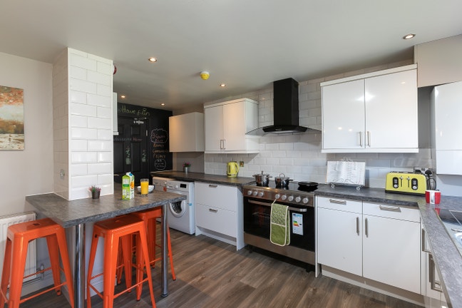 Studio like En-Suite Room in Staines – &pound;845 Main Photo