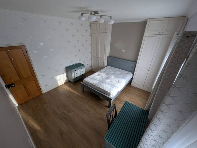 Spacious room in the heart of Wellingborough  Main Photo