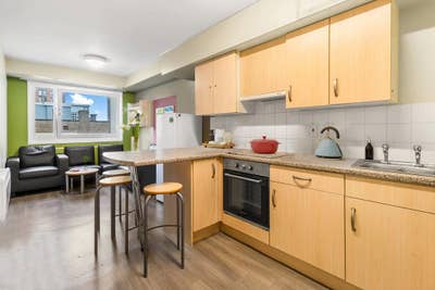 Birmingham City Centre–Ensuite Room in 3-Bed Flat Main Photo