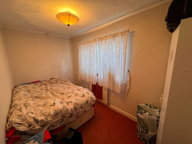 Furnished Double Bedroom Including Bills Main Photo