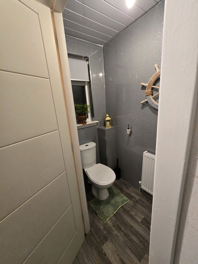 Rooms available  Main Photo