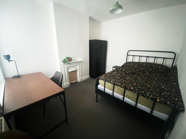 ✨ High-Quality Rooms in Prime Sherwood Location Main Photo