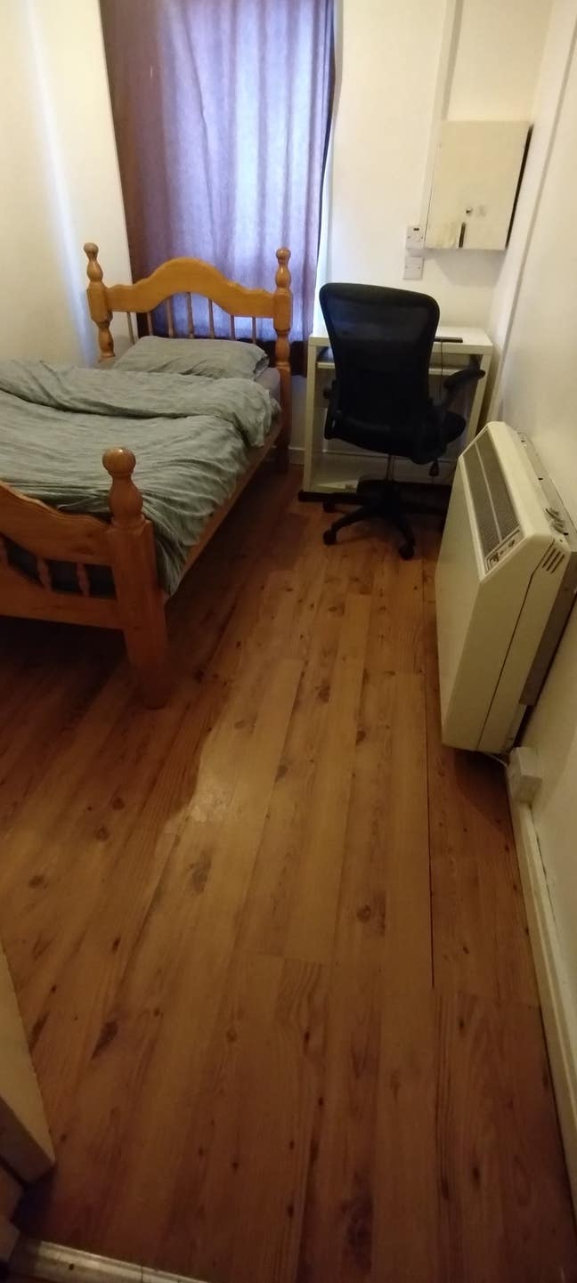 Excellent Single bedroom Main Photo