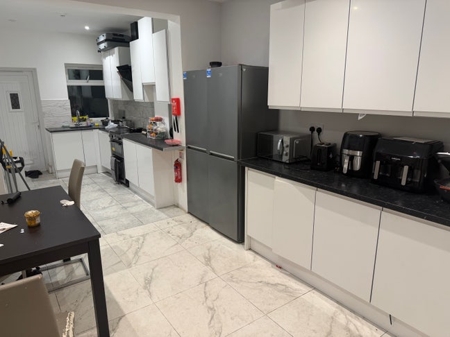 En suite  Main Photo