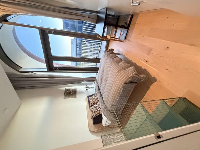 Room with Private Bathroom in Kx Penthouse 2050pcm Main Photo