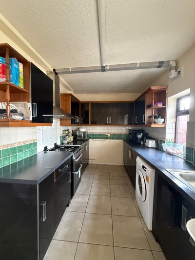 Single / double room available   Main Photo